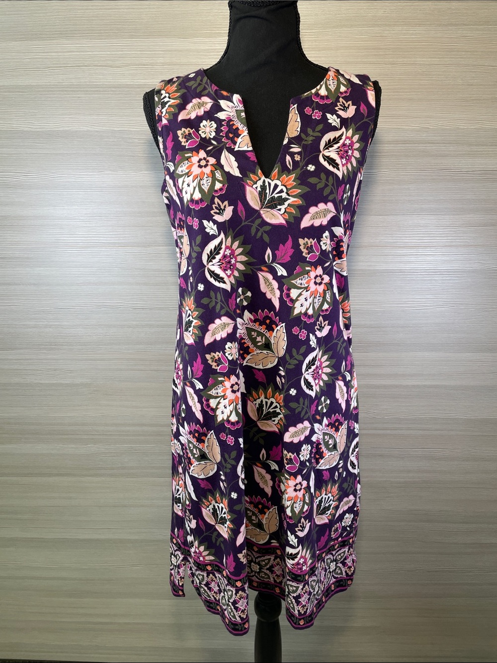 Lands' End Sleeveless Cotton Floral V-Notch Dress Purple, Pink Green Small